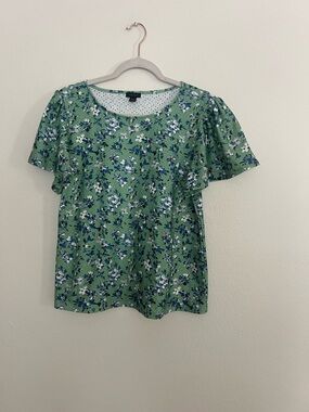 Ann Taylor Factory Green Floral Flutter-Sleeve Blouse